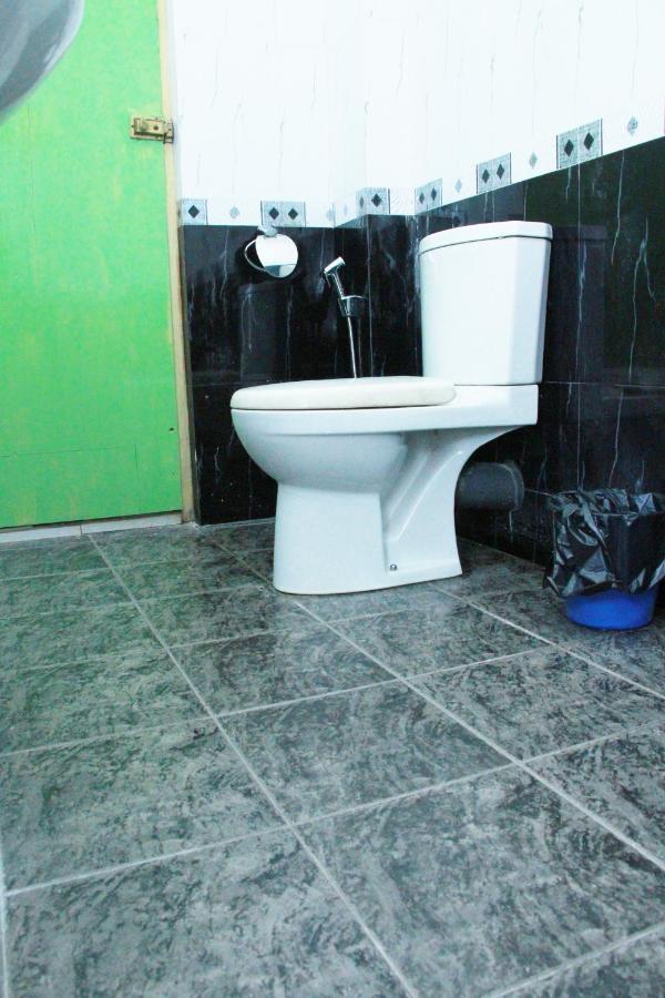 The Garnet Mirissa Hotel Bagian luar foto